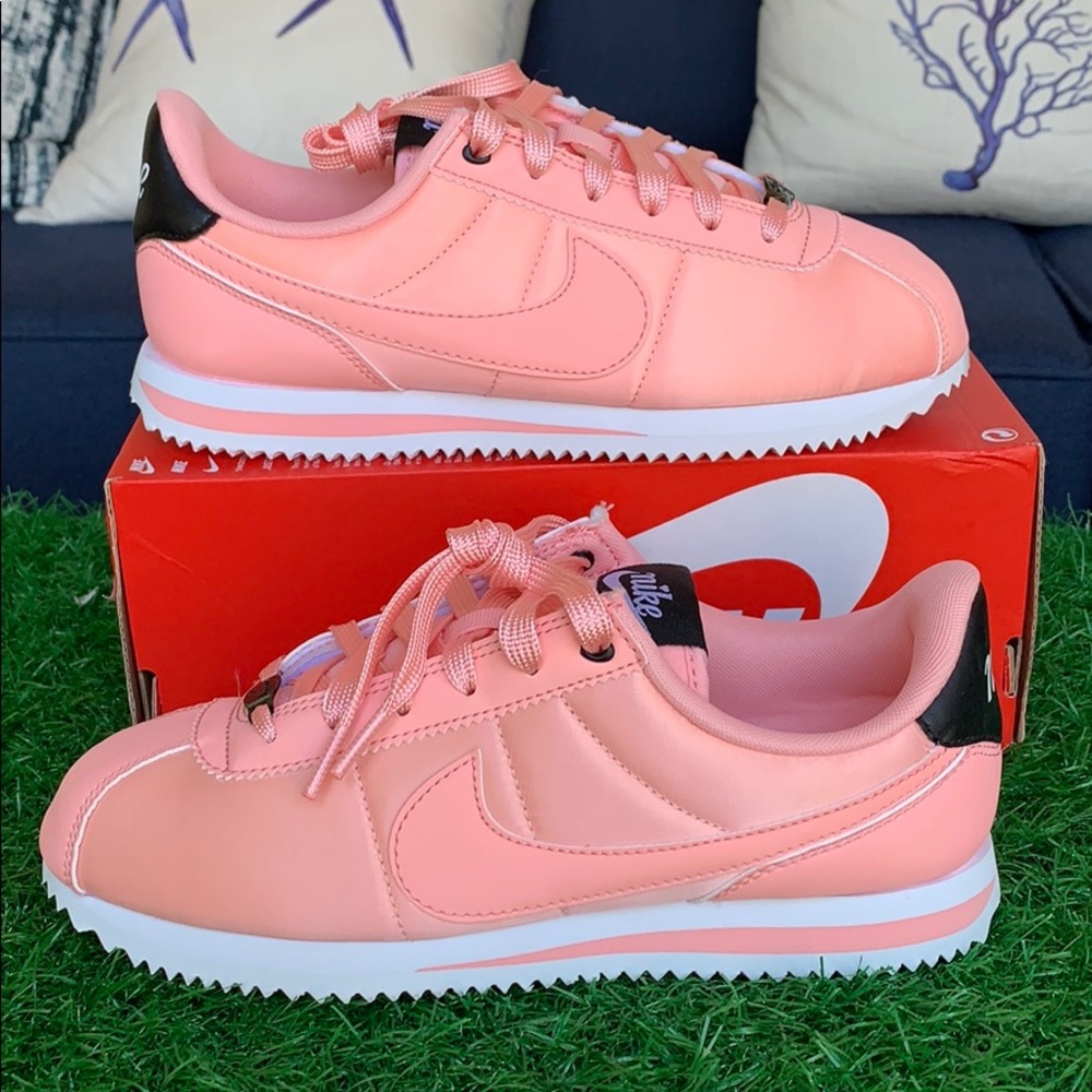 NIKE CORTEZ BASIC TXT VDAY (GS)